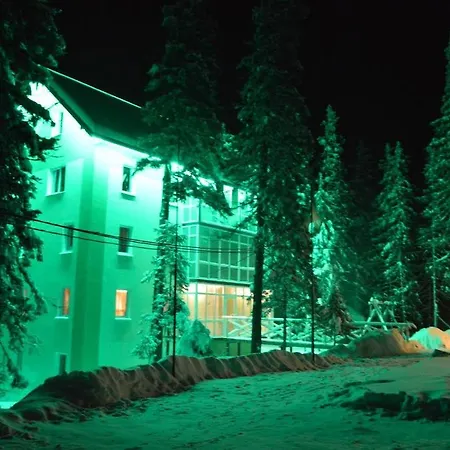 Hotel Zelena Dacha Dragobrat