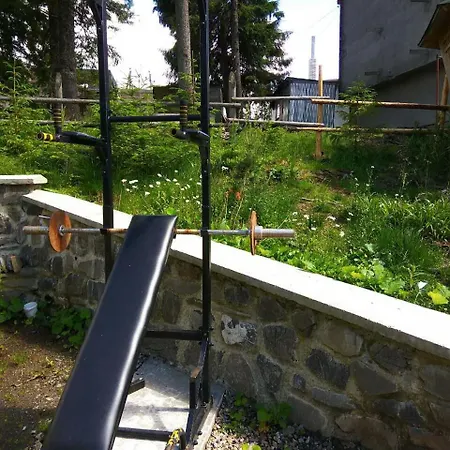 Hotel Zelena Dacha 2*